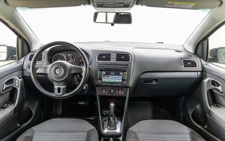 Volkswagen Polo VI (EU Market), 2012 год, 948 000 рублей, 13 фотография