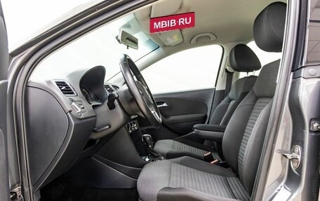 Volkswagen Polo VI (EU Market), 2012 год, 948 000 рублей, 22 фотография