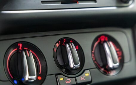 Volkswagen Polo VI (EU Market), 2012 год, 948 000 рублей, 24 фотография