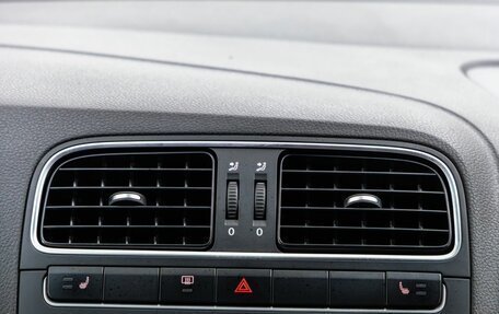 Volkswagen Polo VI (EU Market), 2012 год, 948 000 рублей, 27 фотография