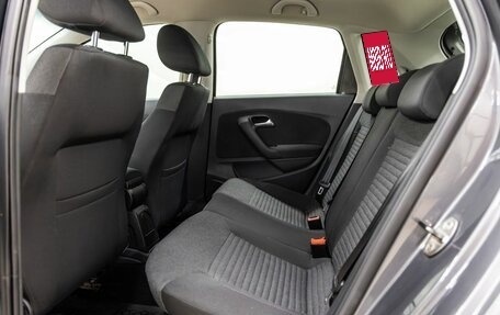 Volkswagen Polo VI (EU Market), 2012 год, 948 000 рублей, 30 фотография