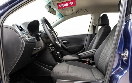 Volkswagen Polo VI (EU Market), 2012 год, 738 000 рублей, 24 фотография