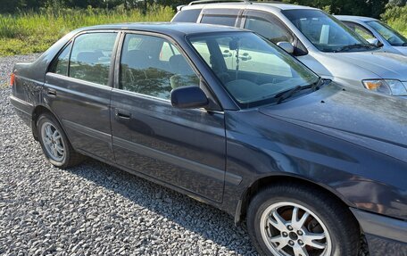 Toyota Corona IX (T190), 1996 год, 300 000 рублей, 2 фотография