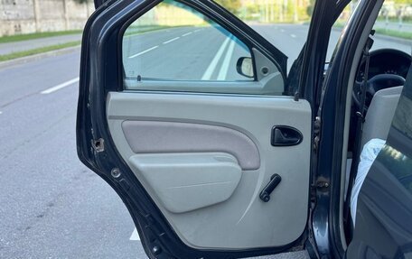 Renault Logan I, 2007 год, 325 000 рублей, 19 фотография