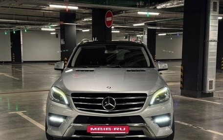 Mercedes-Benz M-Класс, 2014 год, 2 630 000 рублей, 2 фотография