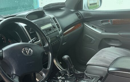 Toyota Land Cruiser Prado 120 рестайлинг, 2007 год, 2 000 000 рублей, 5 фотография