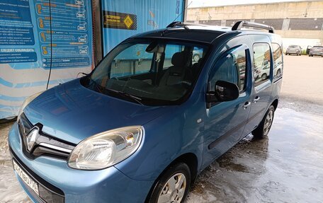 Renault Kangoo II рестайлинг, 2014 год, 800 000 рублей, 3 фотография