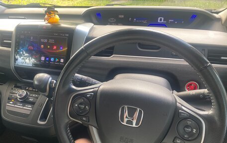 Honda Freed II, 2017 год, 1 470 000 рублей, 5 фотография