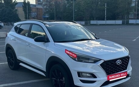 Hyundai Tucson III, 2019 год, 2 500 000 рублей, 2 фотография