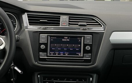Volkswagen Tiguan II, 2021 год, 3 399 000 рублей, 12 фотография