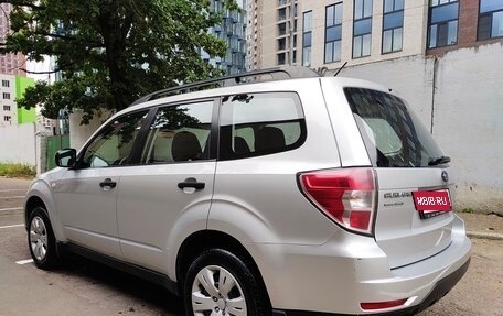 Subaru Forester, 2011 год, 950 000 рублей, 4 фотография