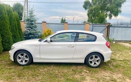 BMW 1 серия, 2011 год, 750 000 рублей, 4 фотография