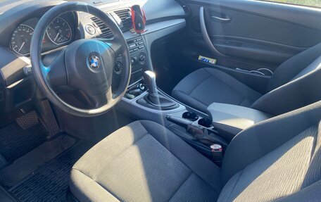 BMW 1 серия, 2011 год, 750 000 рублей, 13 фотография