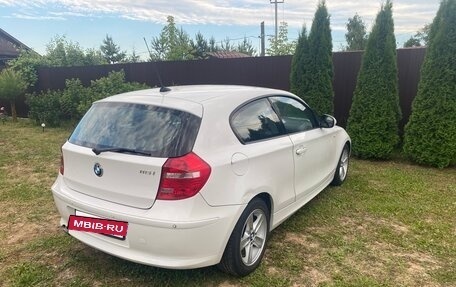 BMW 1 серия, 2011 год, 750 000 рублей, 7 фотография