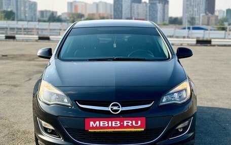 Opel Astra J, 2013 год, 819 000 рублей, 2 фотография