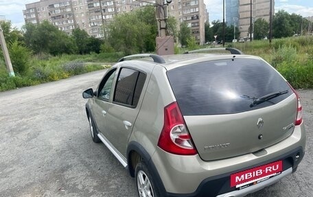 Renault Sandero I, 2013 год, 650 000 рублей, 6 фотография