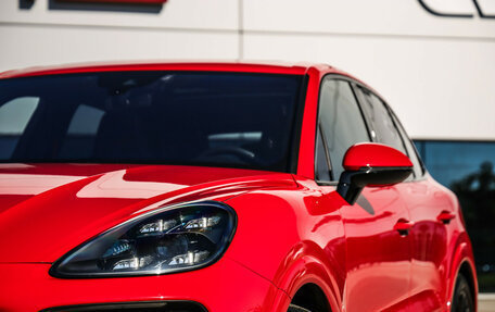 Porsche Cayenne III, 2022 год, 12 599 999 рублей, 2 фотография