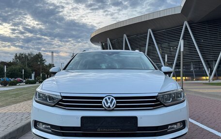 Volkswagen Passat B8 рестайлинг, 2018 год, 1 990 000 рублей, 1 фотография