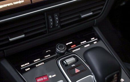Porsche Cayenne III, 2022 год, 12 599 999 рублей, 22 фотография