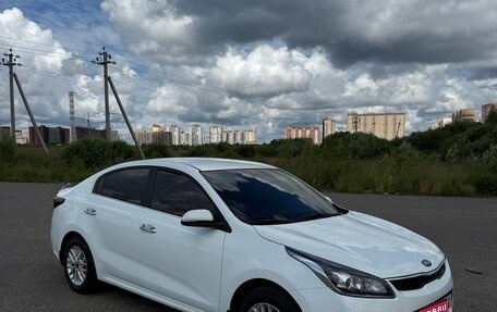 KIA Rio IV, 2018 год, 1 390 000 рублей, 1 фотография