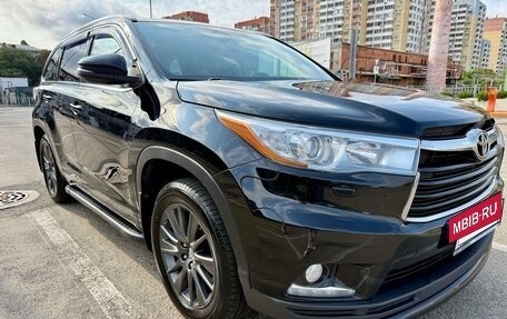 Toyota Highlander III, 2014 год, 2 849 000 рублей, 9 фотография