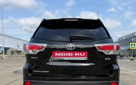 Toyota Highlander III, 2014 год, 2 849 000 рублей, 6 фотография