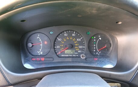 Mitsubishi Mirage VI рестайлинг, 2001 год, 500 000 рублей, 11 фотография