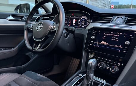 Volkswagen Passat B8 рестайлинг, 2018 год, 1 990 000 рублей, 19 фотография
