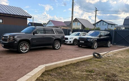 Chevrolet Tahoe IV, 2018 год, 4 000 000 рублей, 3 фотография