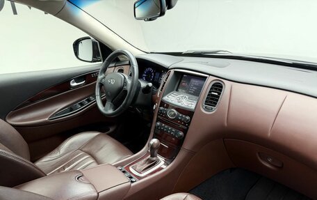 Infiniti QX50 I рестайлинг, 2013 год, 1 888 000 рублей, 15 фотография