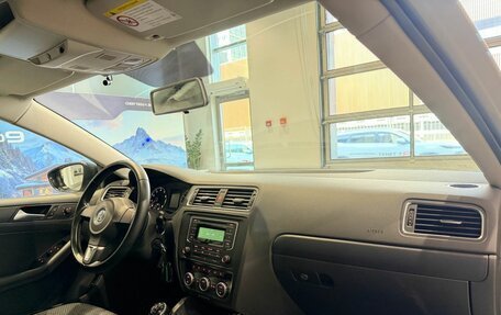 Volkswagen Jetta VI, 2014 год, 1 099 000 рублей, 10 фотография