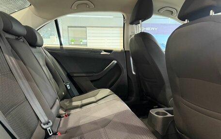 Volkswagen Jetta VI, 2014 год, 1 099 000 рублей, 11 фотография