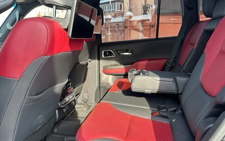 Toyota Land Cruiser, 2022 год, 12 999 999 рублей, 6 фотография
