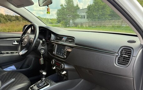 KIA Rio IV, 2018 год, 1 390 000 рублей, 6 фотография