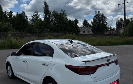 KIA Rio IV, 2018 год, 1 390 000 рублей, 3 фотография