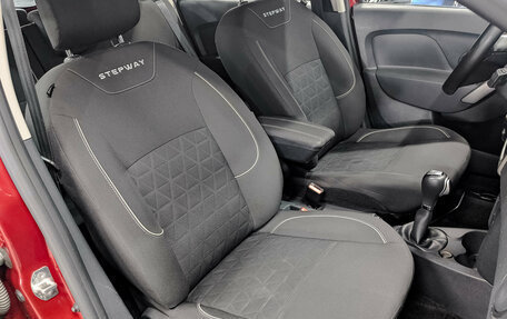 Renault Sandero II рестайлинг, 2019 год, 1 195 000 рублей, 24 фотография