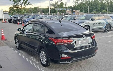 Hyundai Solaris II рестайлинг, 2017 год, 998 000 рублей, 7 фотография