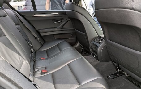 BMW 5 серия, 2013 год, 1 500 000 рублей, 6 фотография