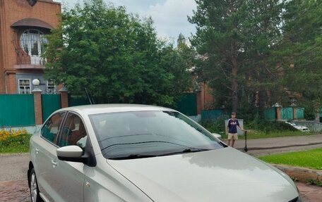 Volkswagen Polo VI (EU Market), 2011 год, 980 000 рублей, 3 фотография