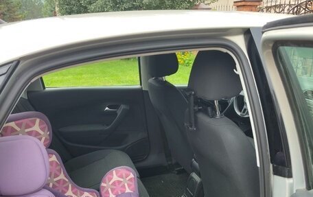 Volkswagen Polo VI (EU Market), 2011 год, 980 000 рублей, 11 фотография