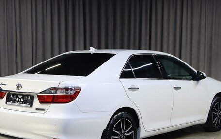 Toyota Camry, 2017 год, 1 949 000 рублей, 2 фотография
