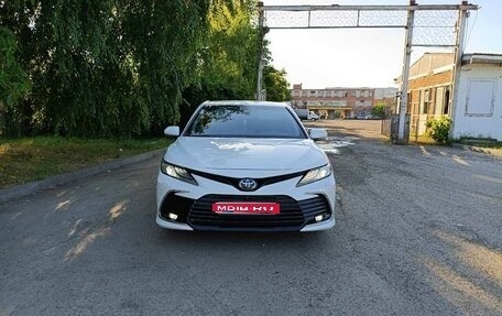 Toyota Camry, 2021 год, 3 600 000 рублей, 1 фотография
