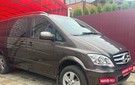 Mercedes-Benz Viano, 2013 год, 1 650 000 рублей, 1 фотография