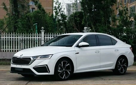 Skoda Octavia IV, 2022 год, 2 250 000 рублей, 1 фотография