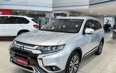 Mitsubishi Outlander III рестайлинг 3, 2019 год, 3 222 500 рублей, 1 фотография