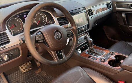 Volkswagen Touareg III, 2010 год, 1 230 000 рублей, 9 фотография