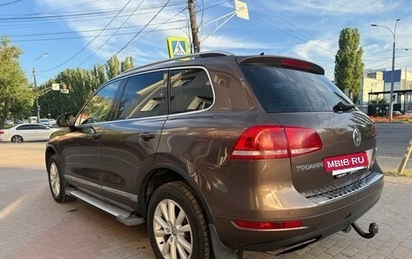 Volkswagen Touareg III, 2010 год, 1 230 000 рублей, 6 фотография