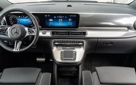 Mercedes-Benz V-Класс, 2026 год, 14 190 000 рублей, 23 фотография
