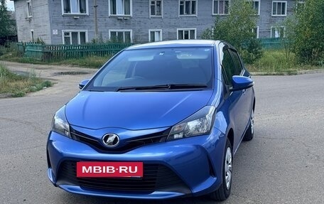 Toyota Vitz, 2015 год, 799 000 рублей, 8 фотография