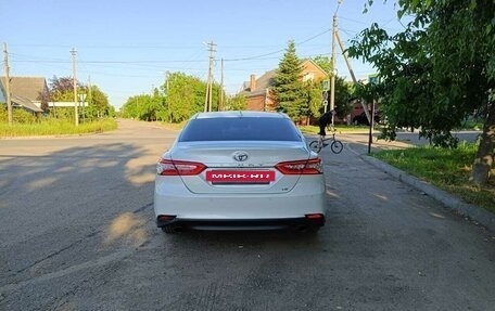 Toyota Camry, 2021 год, 3 600 000 рублей, 27 фотография